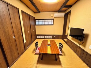 Japanese-style Quadruple Room | Free WiFi - Ryokan YUFUMOMIJI (Yufu)