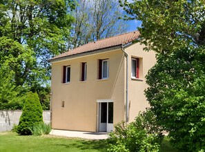 Exterior - Holiday Home “La Maison De Charlotte” in Lespéron, Ardèche (Lespéron)