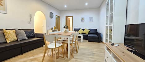 تلفزيون ذكي