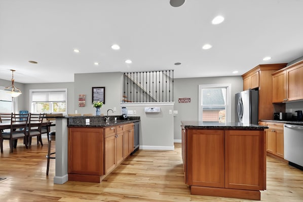 Private kitchen - Island Road Escape (Grass Lake)