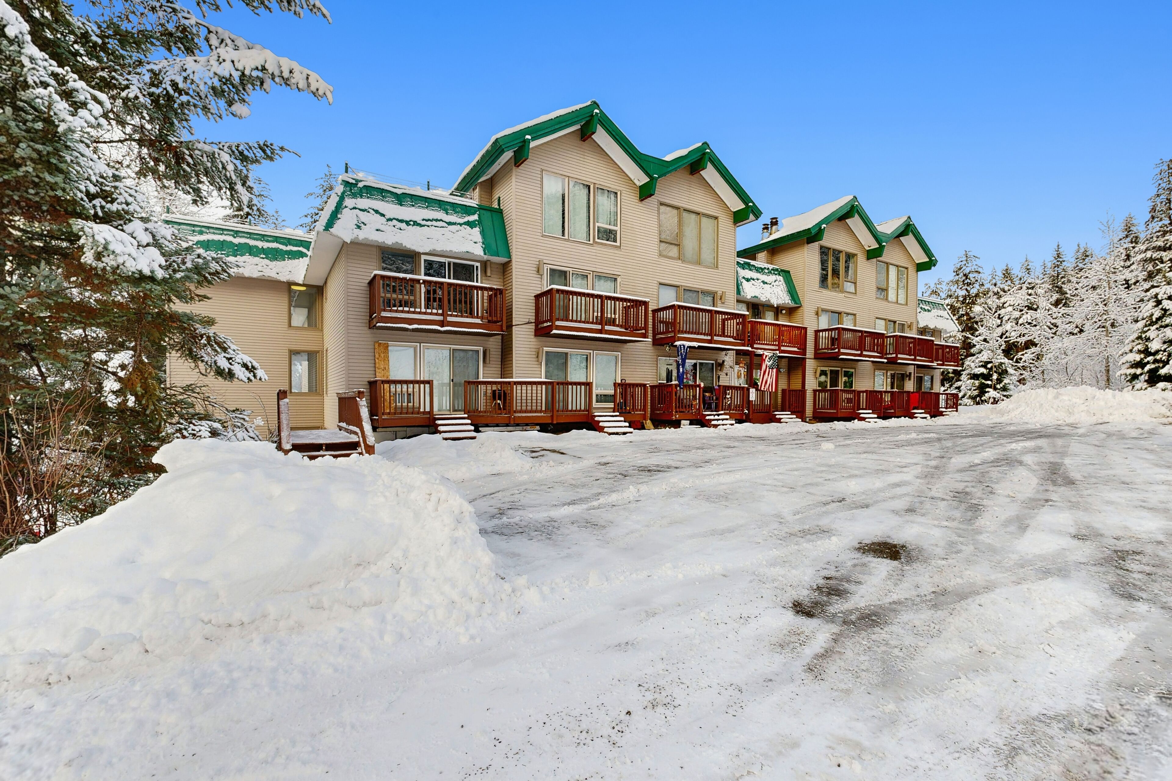 المنشأة من الخارج