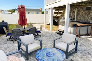 تناول الطعام بالخارج