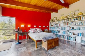 2 Schlafzimmer, Bügeleisen/Bügelbrett, Internetzugang, Bettwäsche