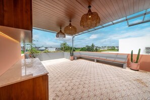Terrace/patio - New Modern, 2Br Villa in Canggu/Pool/Rooftop (Tabanan)