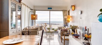 Guest Room - Belle Vue Le quartier haut - Sea View & Wi-Fi