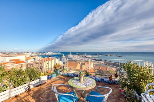 Guest Room - Belle Vue Le quartier haut - Sea View & Wi-Fi