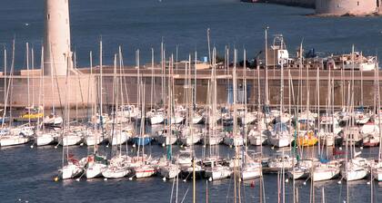 Habitación de huéspedes Belle Vue - Barrio Alto, vistas al mar y Wi-Fi