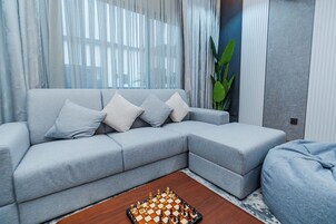 Executive Suite | Living area