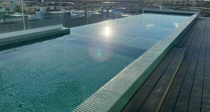 Faro - Panoramic Pool - Private Jacuzzi, 115 m² terrace, infinity pool