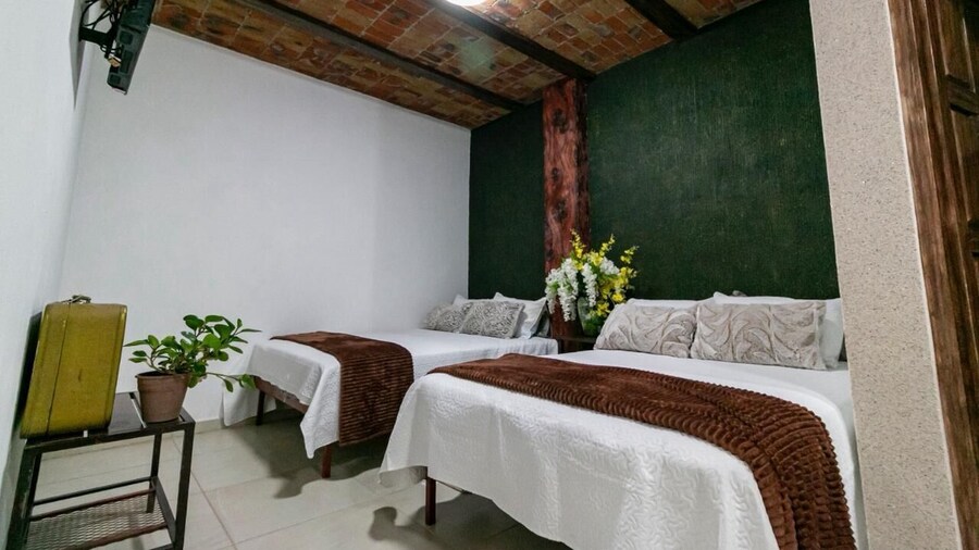 OYO Hotel Casa Zaragoza