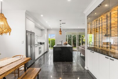 Modern Beach Retreat | Eden Beach Sanctuary