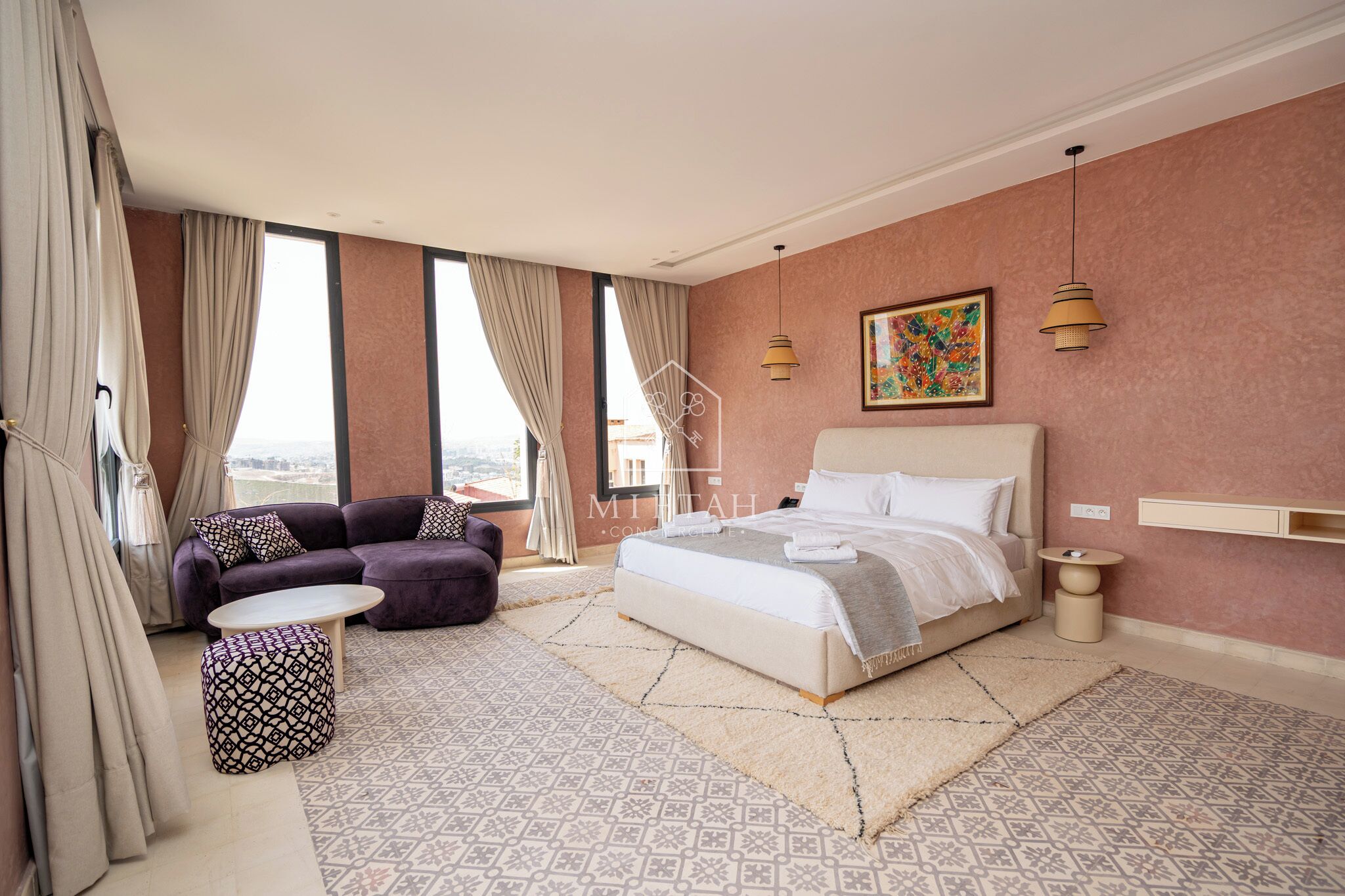 Klassieke tweepersoonskamer | Een kluis op de kamer, verduisterende gordijnen, gratis wifi