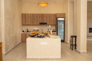 Dagelijks à la carte ontbijt inbegrepen