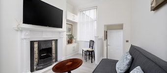 Beautiful Apartment | Lincoln Cathedral | Parking