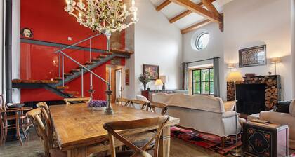 Big Red Barn – Spectacular Villa near Óbidos