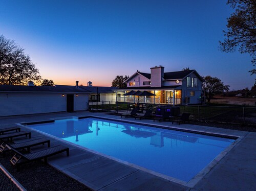 8BR Family Oasis w/ Pool, Hot Tub, Firepit, and Playground!