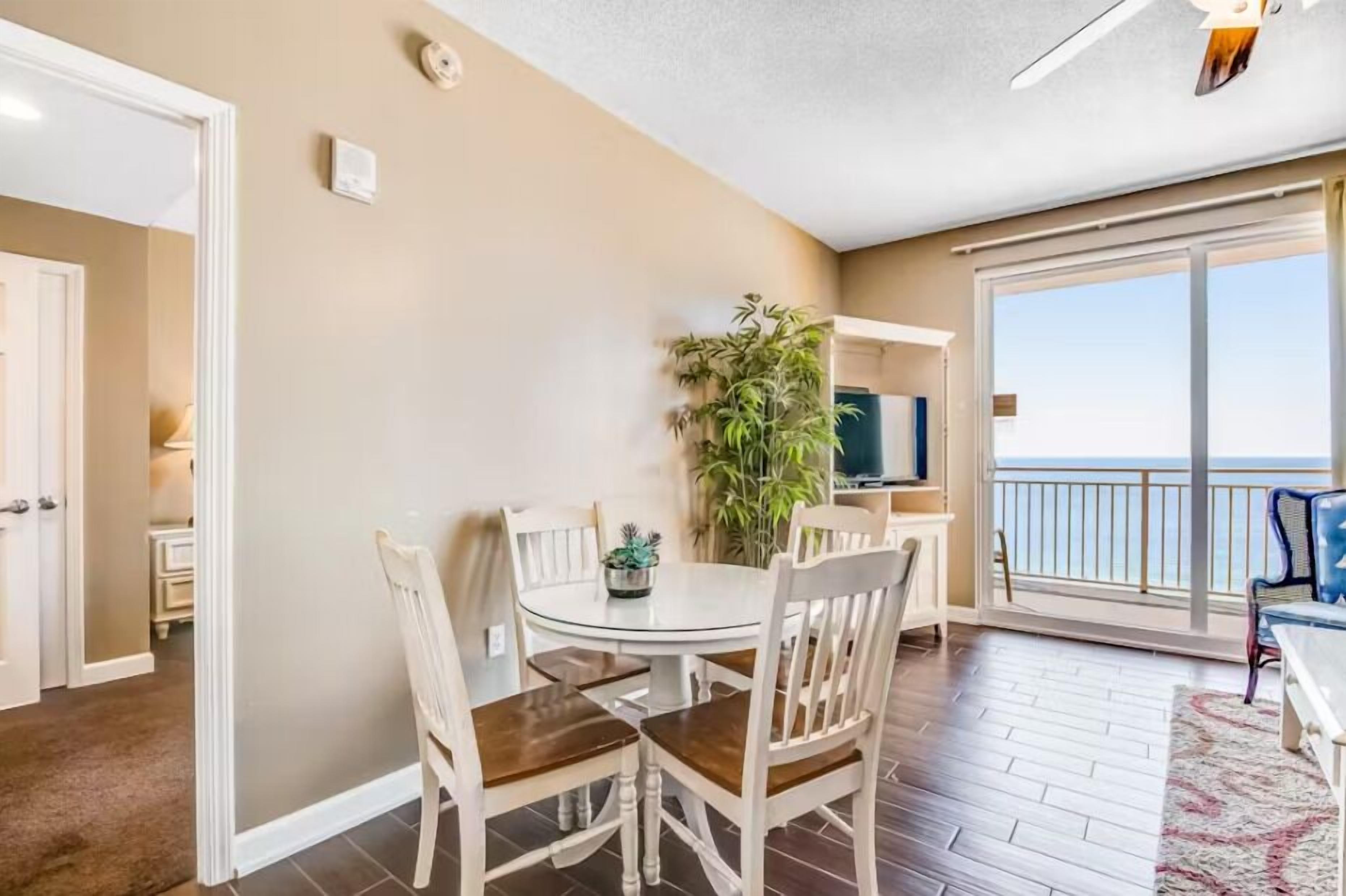 Leilighet, flere senger (Sterling Reef 405) | Spiseområde
