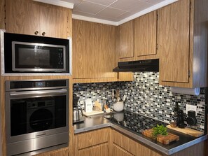 Microwave, oven, stovetop, dishwasher