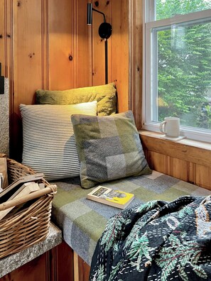 3 makuuhuonetta, silitysrauta/-lauta, ilmainen Wi-Fi, vuodevaatteet