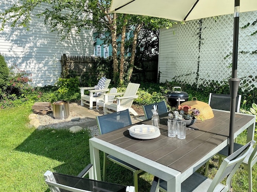 Stay at adorable mill house in walkable Maynard. Small but well-designed spaces.