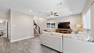 Televisión, videojuegos, libros