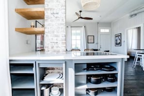 Interior - Historic Galveston Homes Near Everything (Galveston)