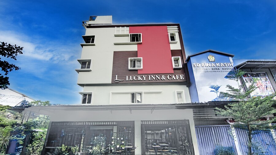 Hotel O Makassar near Mall Panakukang