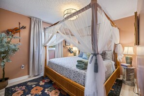 3 Schlafzimmer, Bügeleisen/Bügelbrett, Reisekinderbett, kostenloses WLAN