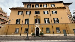 Exterior - Hotiday Roma Borghese (Rome)