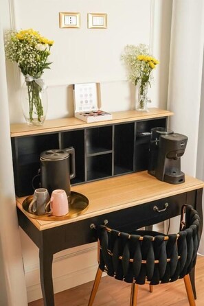 قهوة و/أو ماكينة صنع القهوة