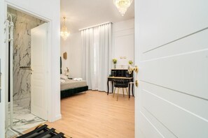 Habitación Deluxe doble, vistas a la ciudad | Wifi gratis