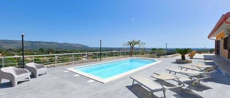 Piscina externa