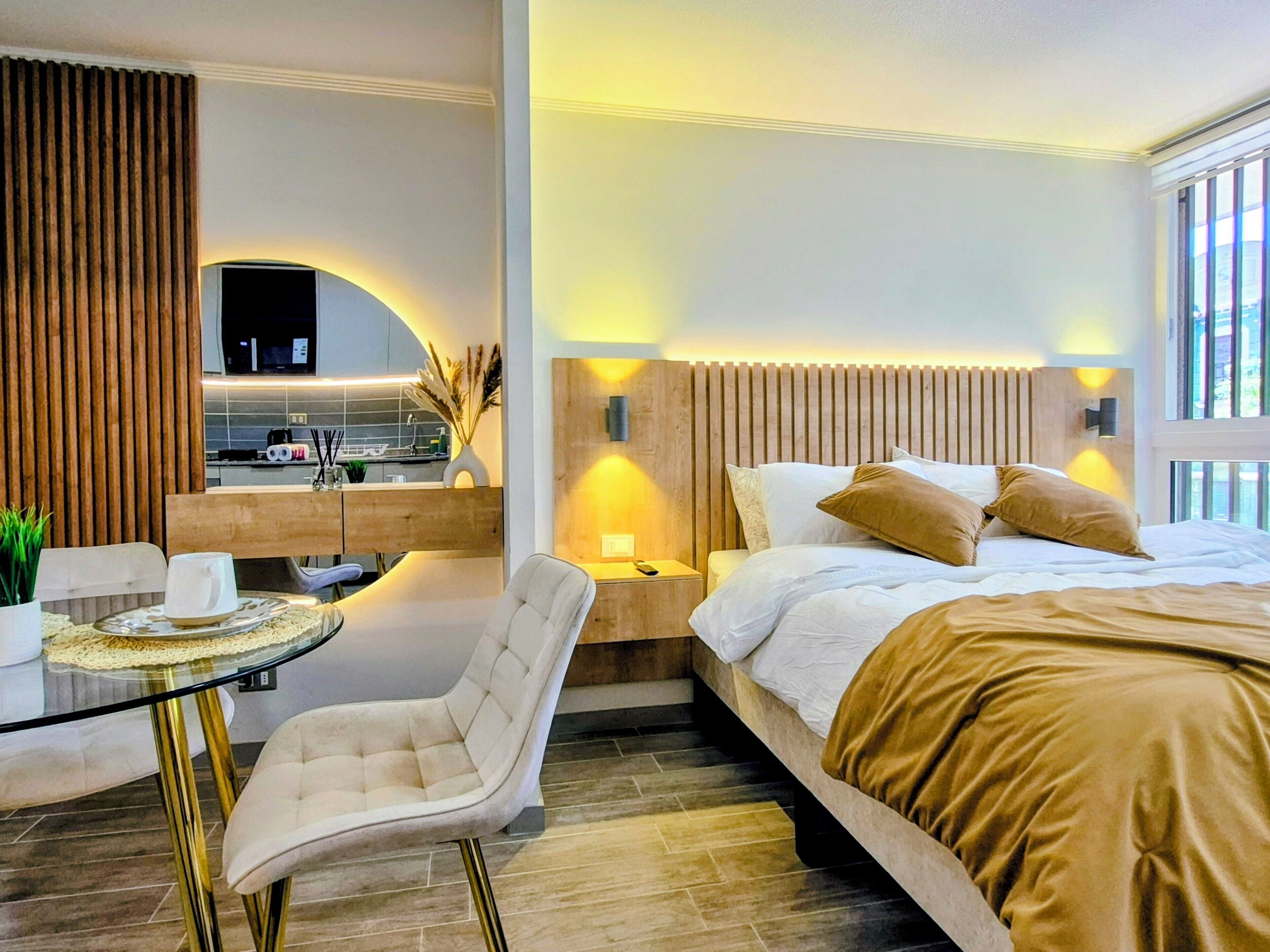 غرفة فاخرة. | مكتب وواي فاي مجانًا