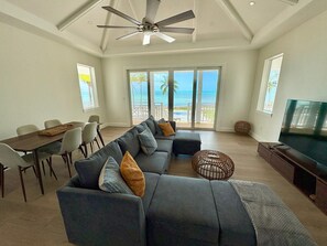 Smart TV - Slipstream 2.0 - A Modern Beachfront Escape (Long Island)