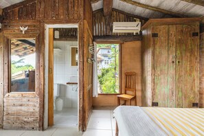 فيلا | ستائر تعتيم ومكواة/لوح كي وواي فاي مجانًا