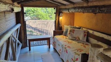 Vila | Cortinas blackout, ferros/tábuas de passar roupa, Wi-Fi de cortesia