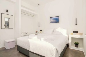 2 bedrooms, free WiFi, bed sheets - Villa Paradiso 1 with private pool (Heraklion)