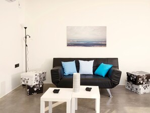 Smart TV - Villa Paradiso 1 with private pool (Heraklion)