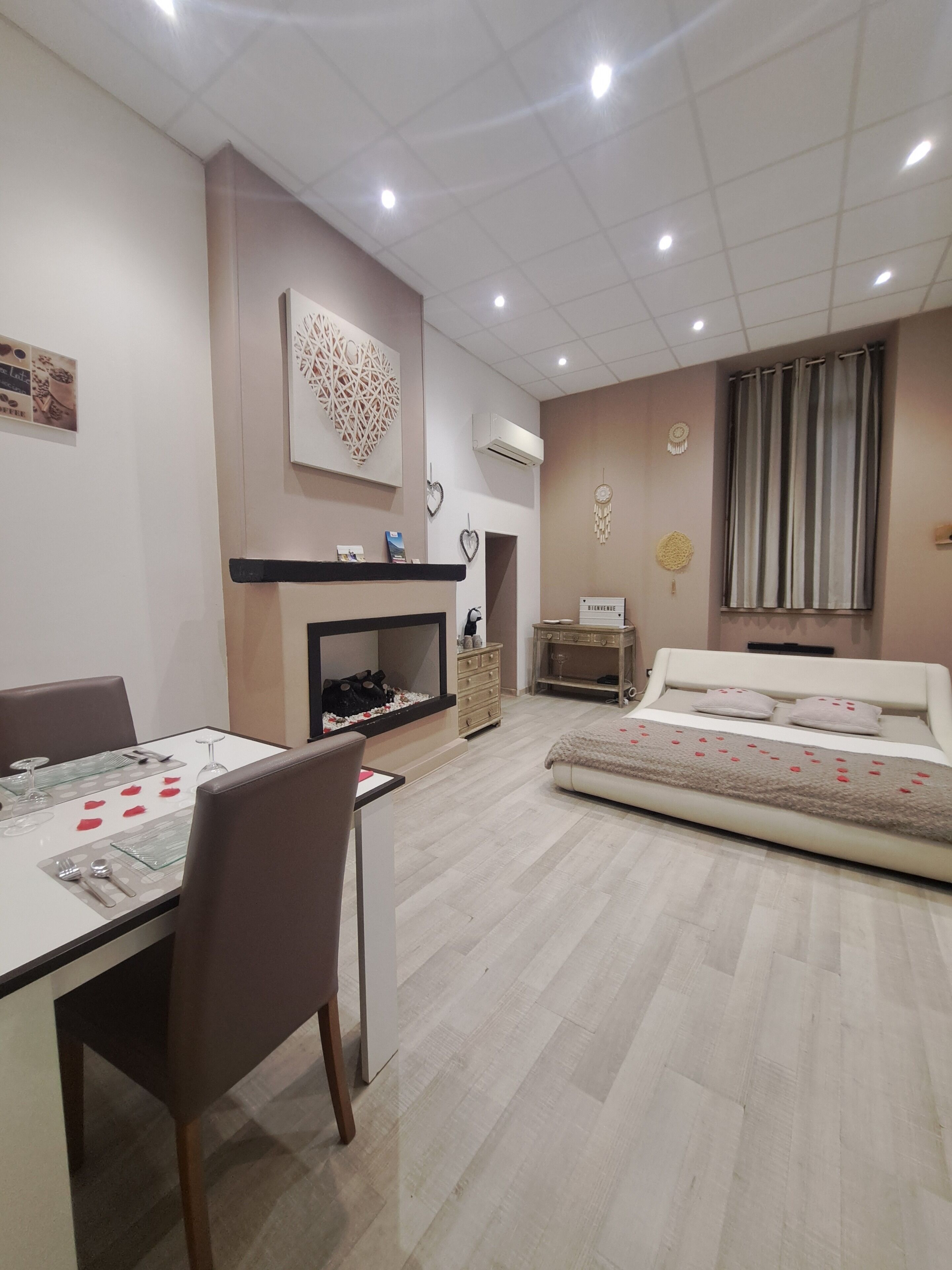 1 chambre, Wi-Fi, draps fournis