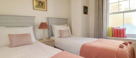 2 chambres, décoration personnalisée, ameublement personnalisé