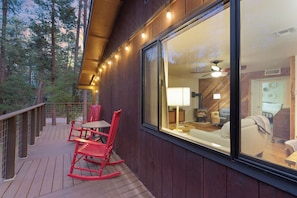 Terrace/patio - Summers Rest Mountain Cabin in the Pines (Pine)