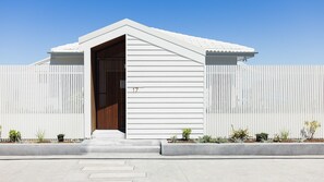 Exterior - Deckhouse Apartment, Gerroa (Gerroa)