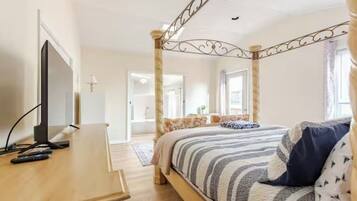 4 Schlafzimmer, Bügeleisen/Bügelbrett, WLAN, Bettwäsche