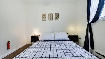 3 habitaciones, escritorio, wifi y ropa de cama