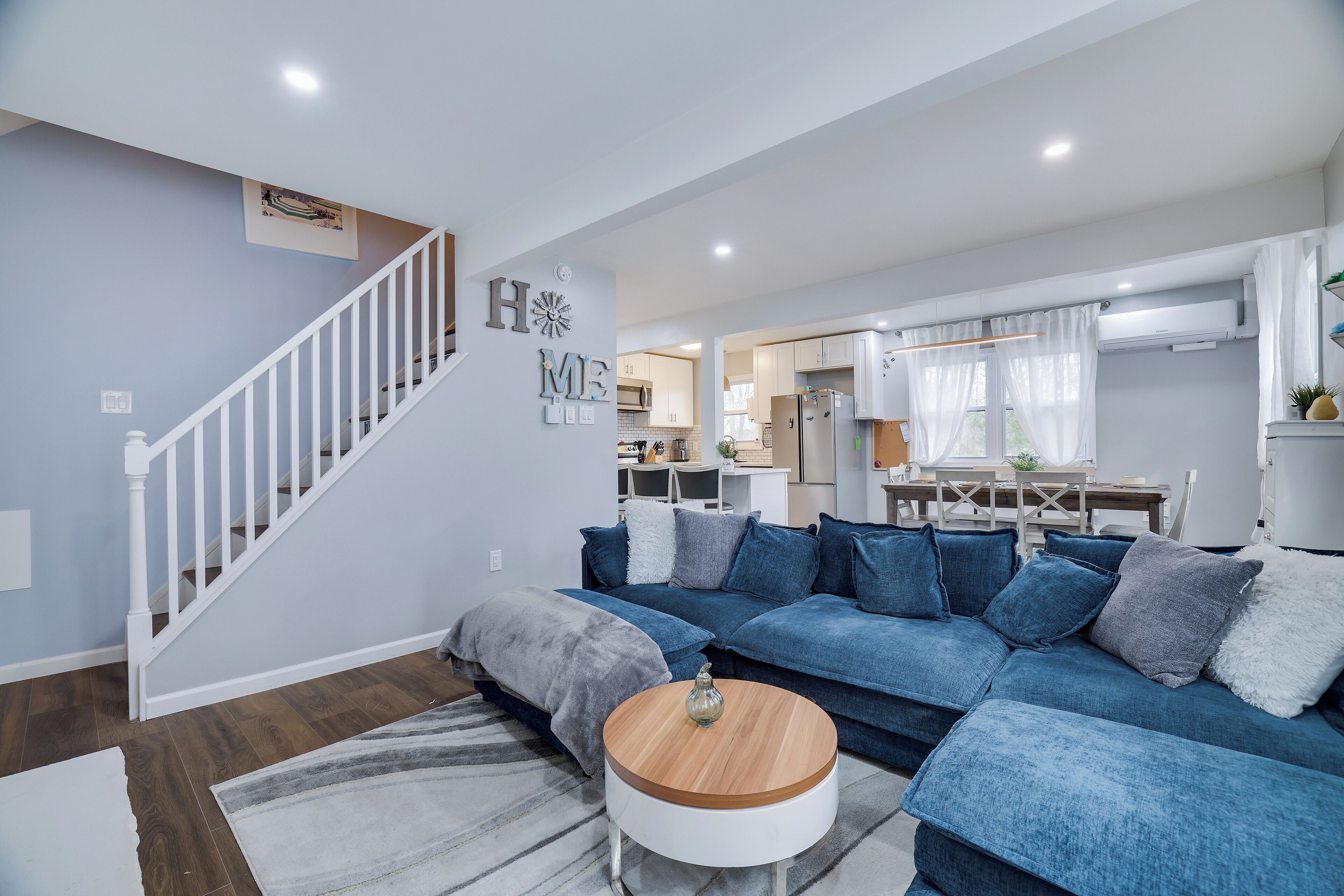 智能电视、电子游戏、乒乓球、电脑显示器