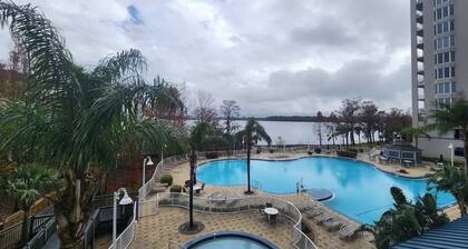 Orlando Blue Heron Condo 1 Mile From Disney 1st floor