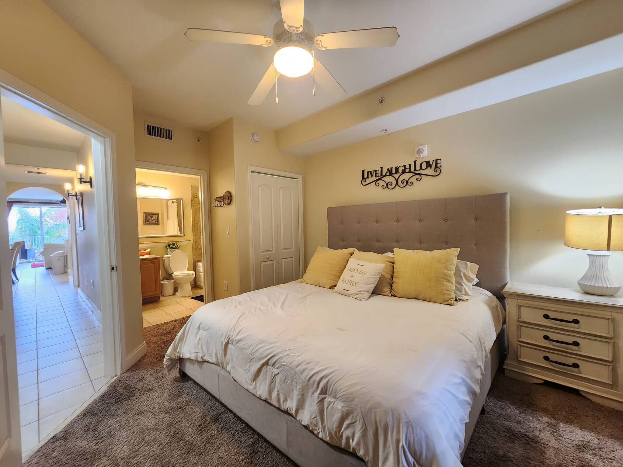 1 bedroom, travel crib, free WiFi