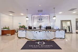 Lobby - Sunny Isles ocean-view 1BR: balcony, pool + gym, steps to beach (Sunny Isles Beach)