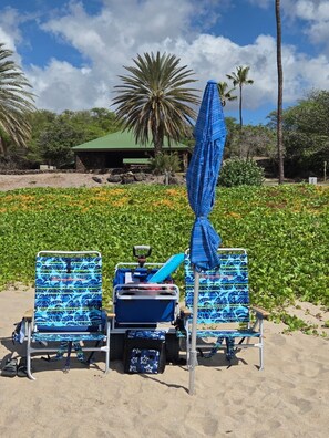 Property grounds - Family Friendly 3 Bedroom Condo, Includes Beach Gear,Pool,Tennis and PickleBall. (Waikoloa Village)