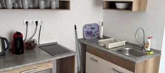 Charming 2-bedroom house with AC in Debrecen